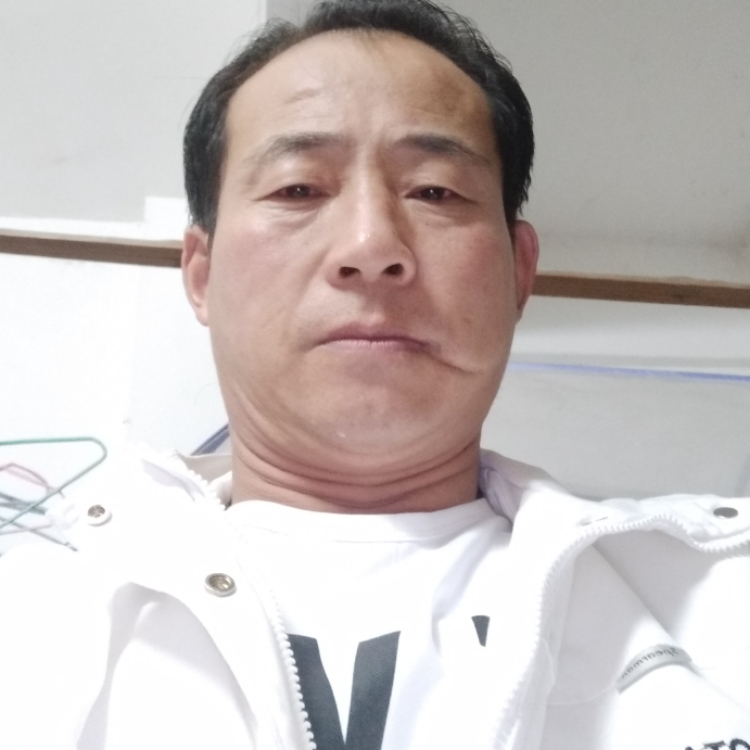 孤獨浪子癡覓紅顏