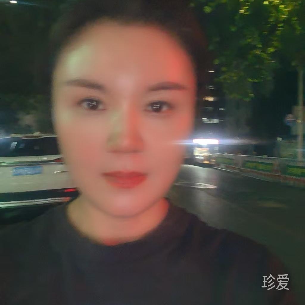 微笑的沉默