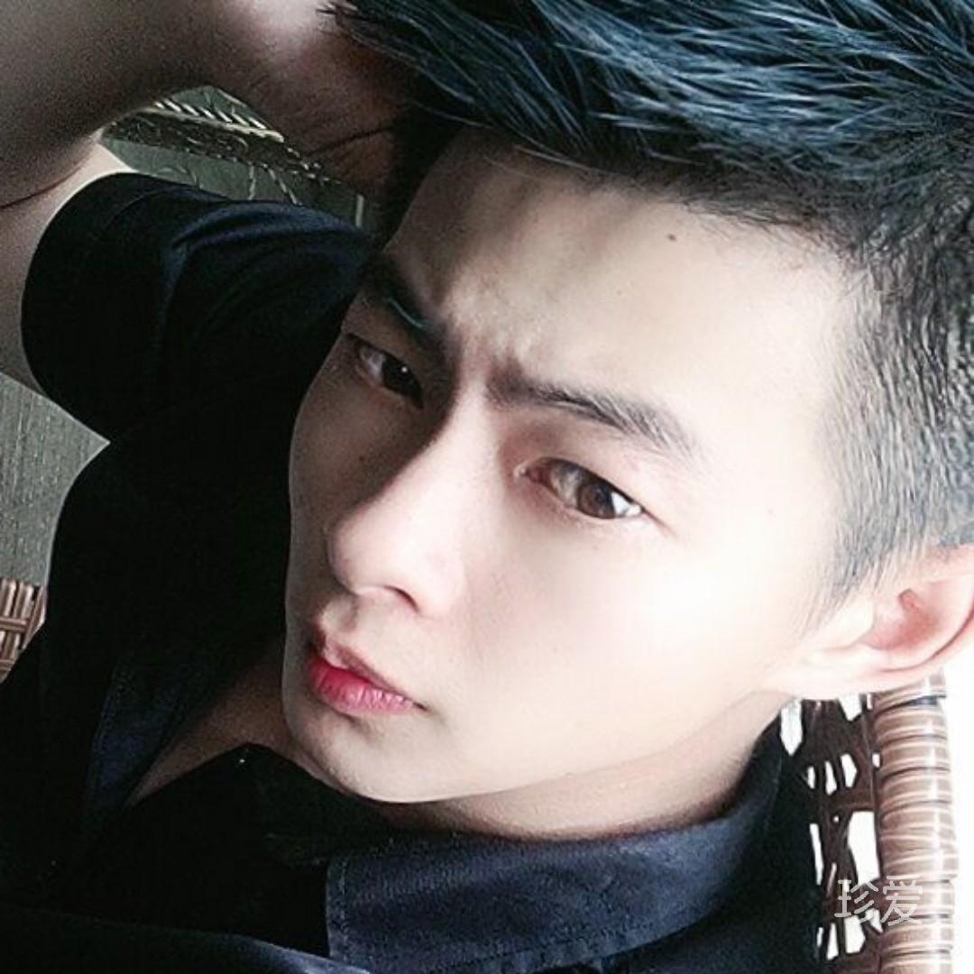 習(xí)慣性微笑