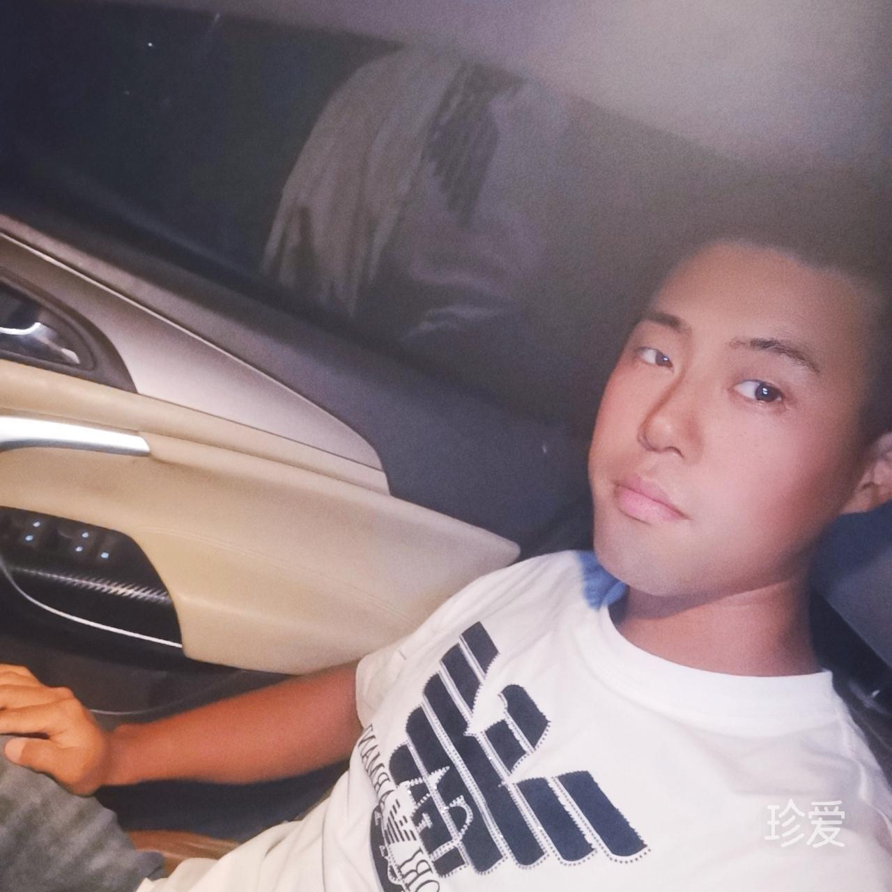 一个弱智