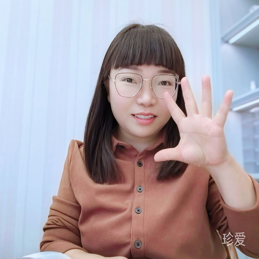 忙碌的小胖墩