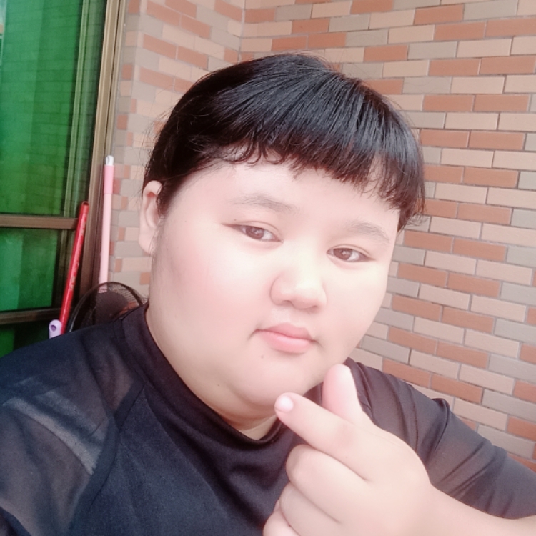 没人疼爱的可怜虫