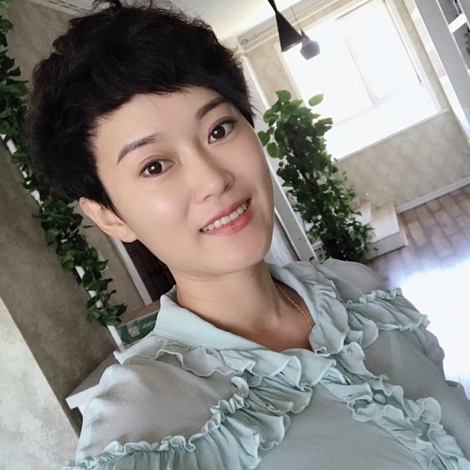 執(zhí)筆畫浮沉