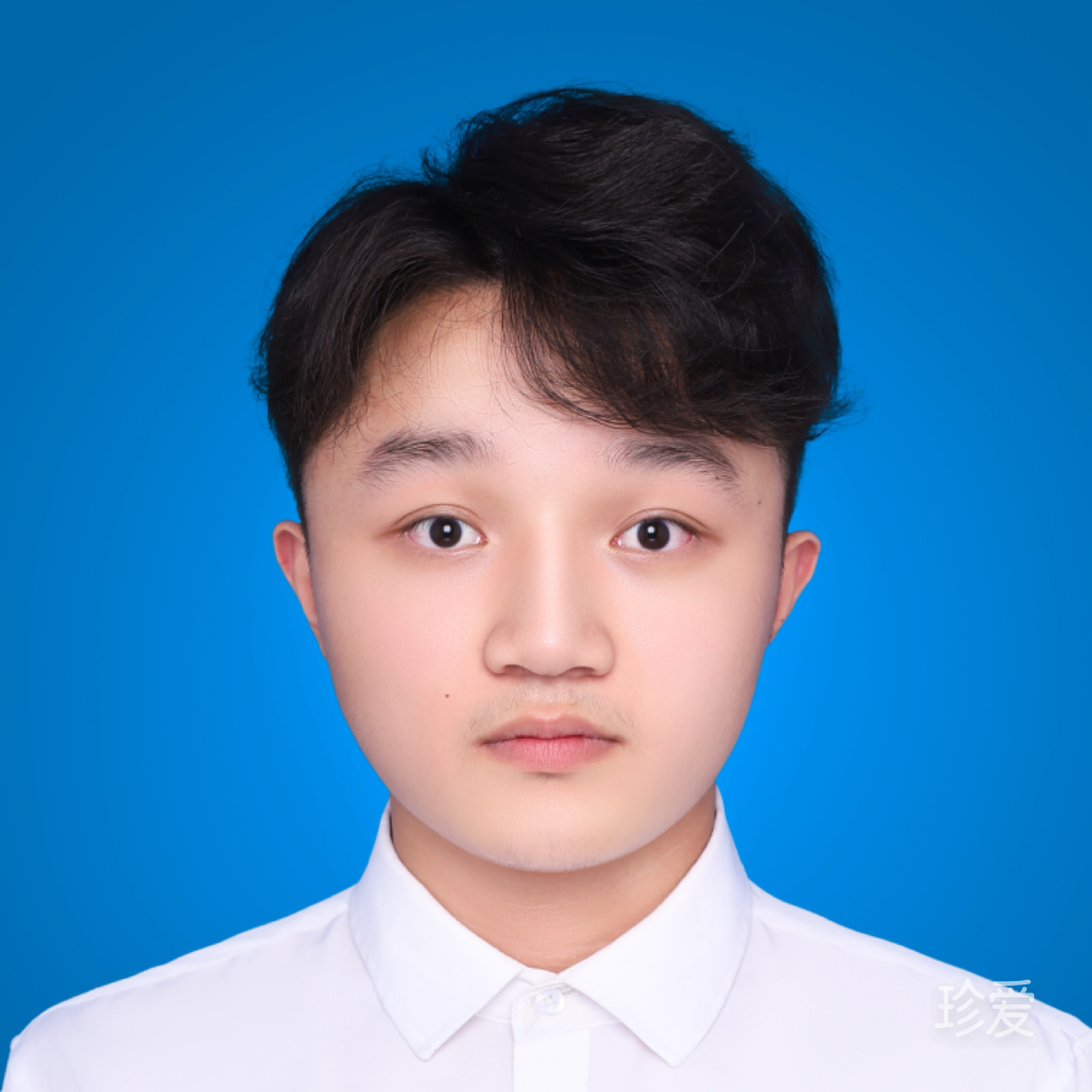某某