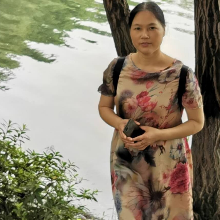 充滿陽光充滿歡樂