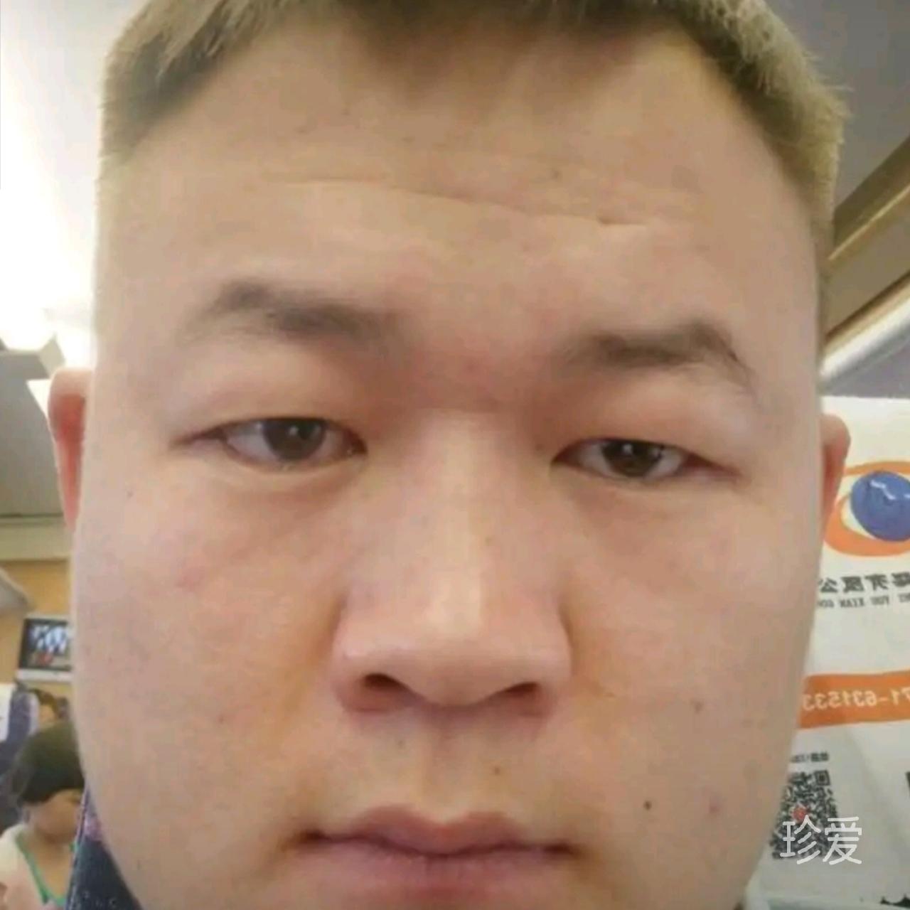 爱因斯坦