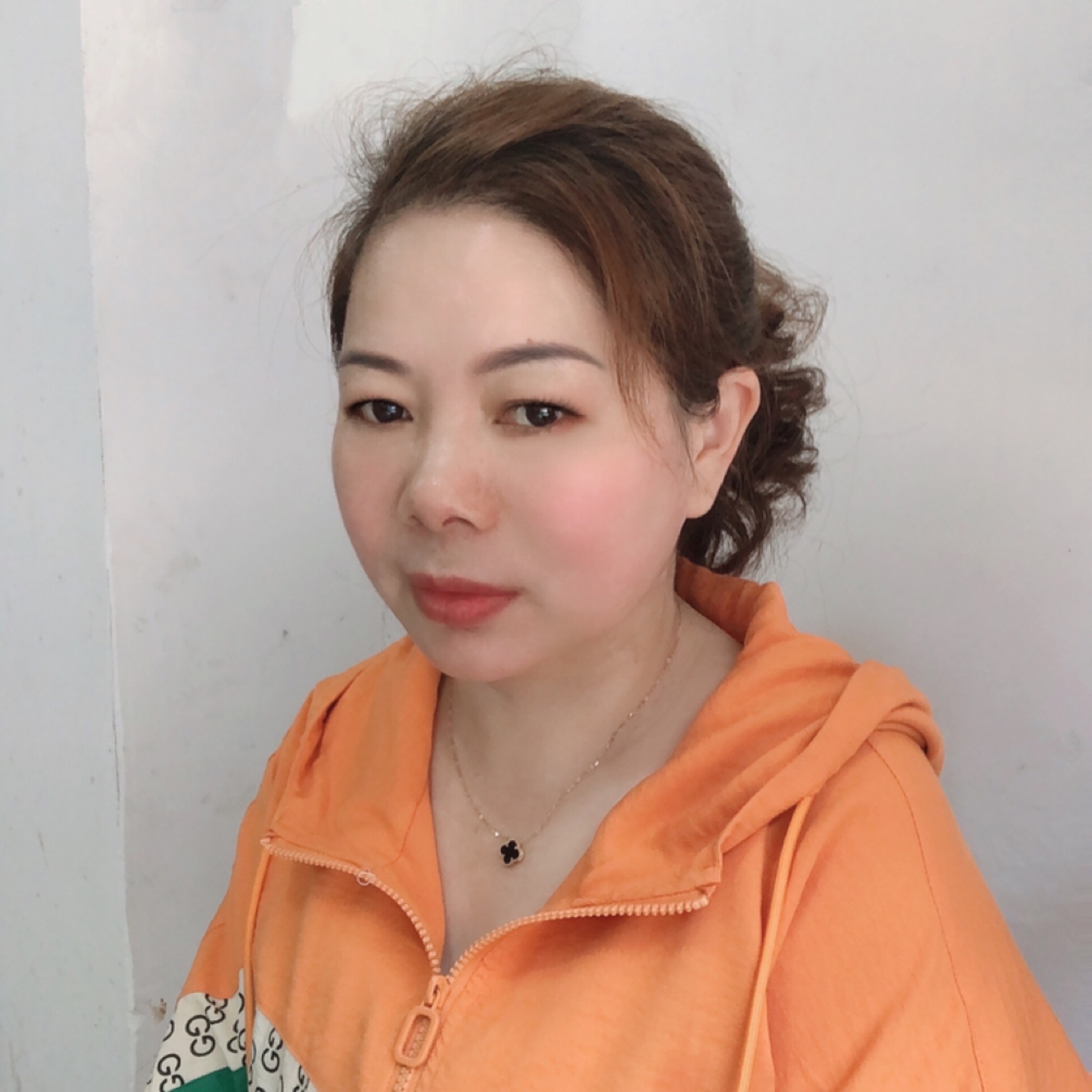 晴天的的一朵云