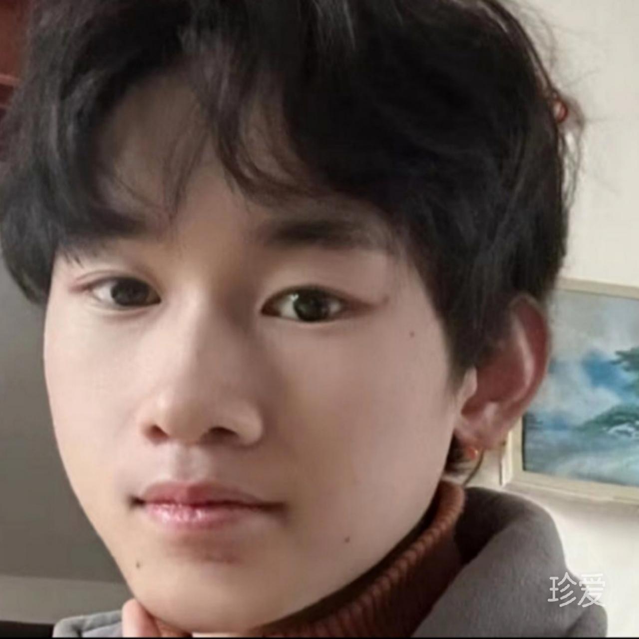 做个爱笑的大男孩