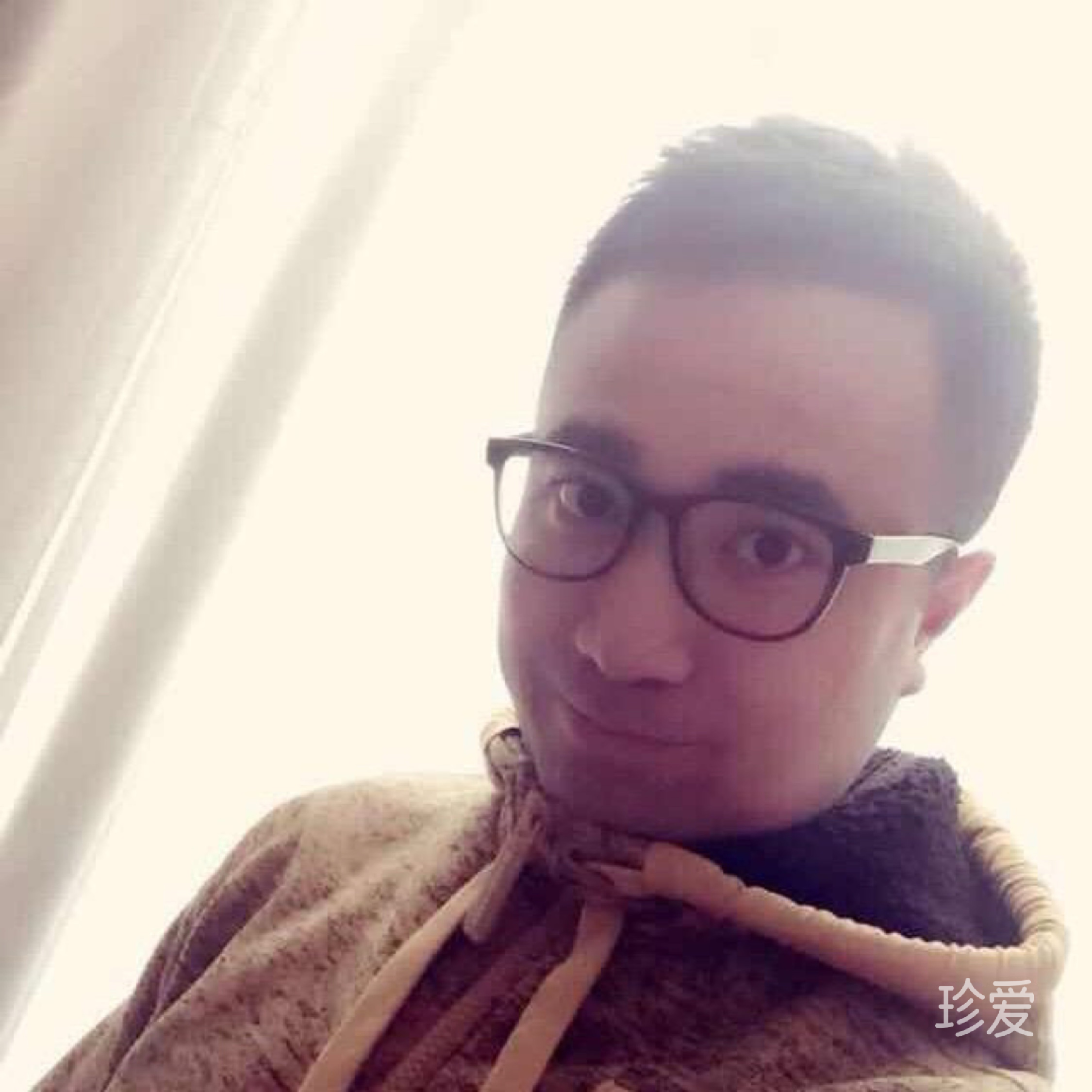 中登一枚