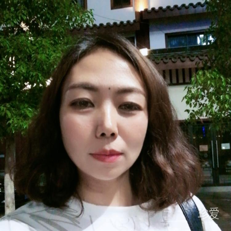 雪中红梅