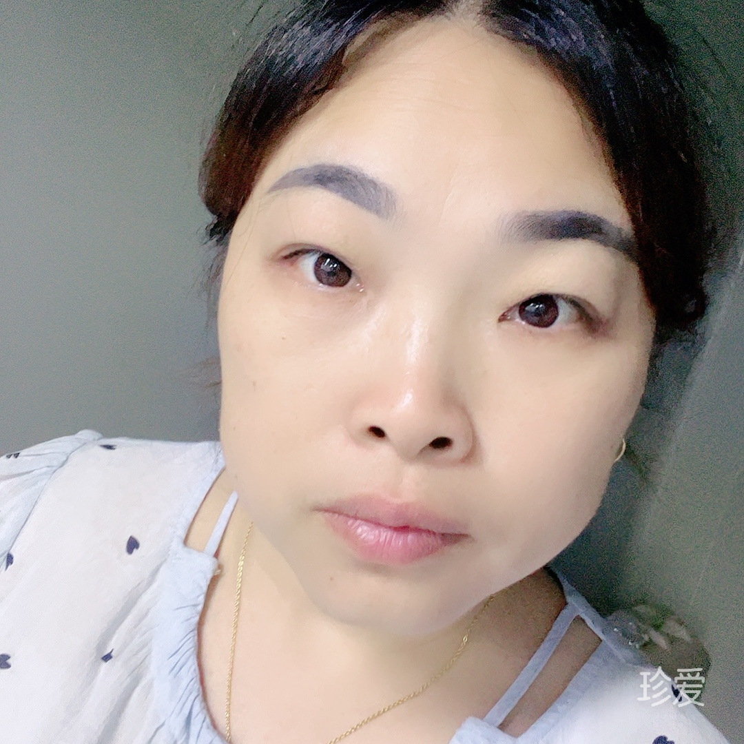 语笑嫣然