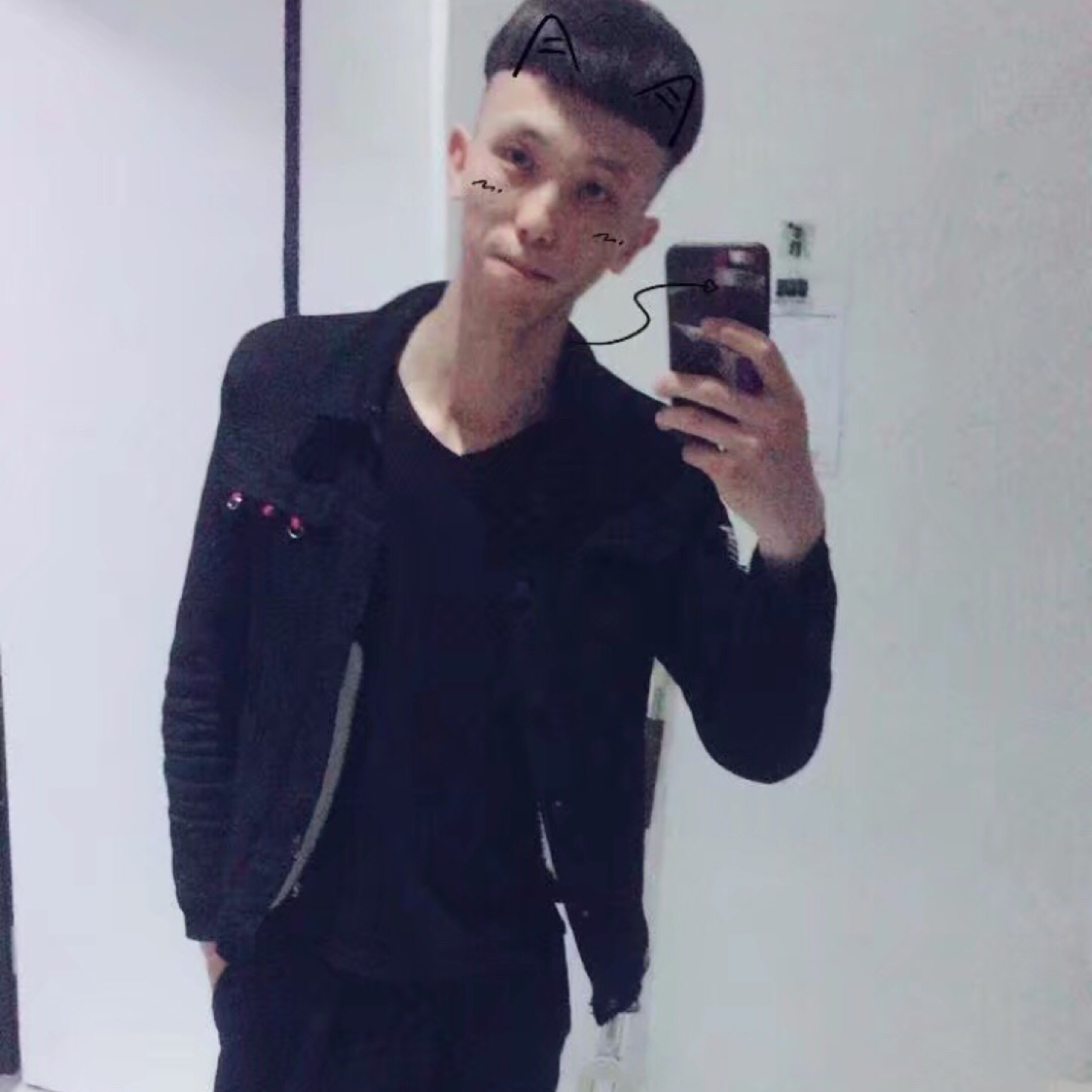 我會(huì)送你紅色玫瑰