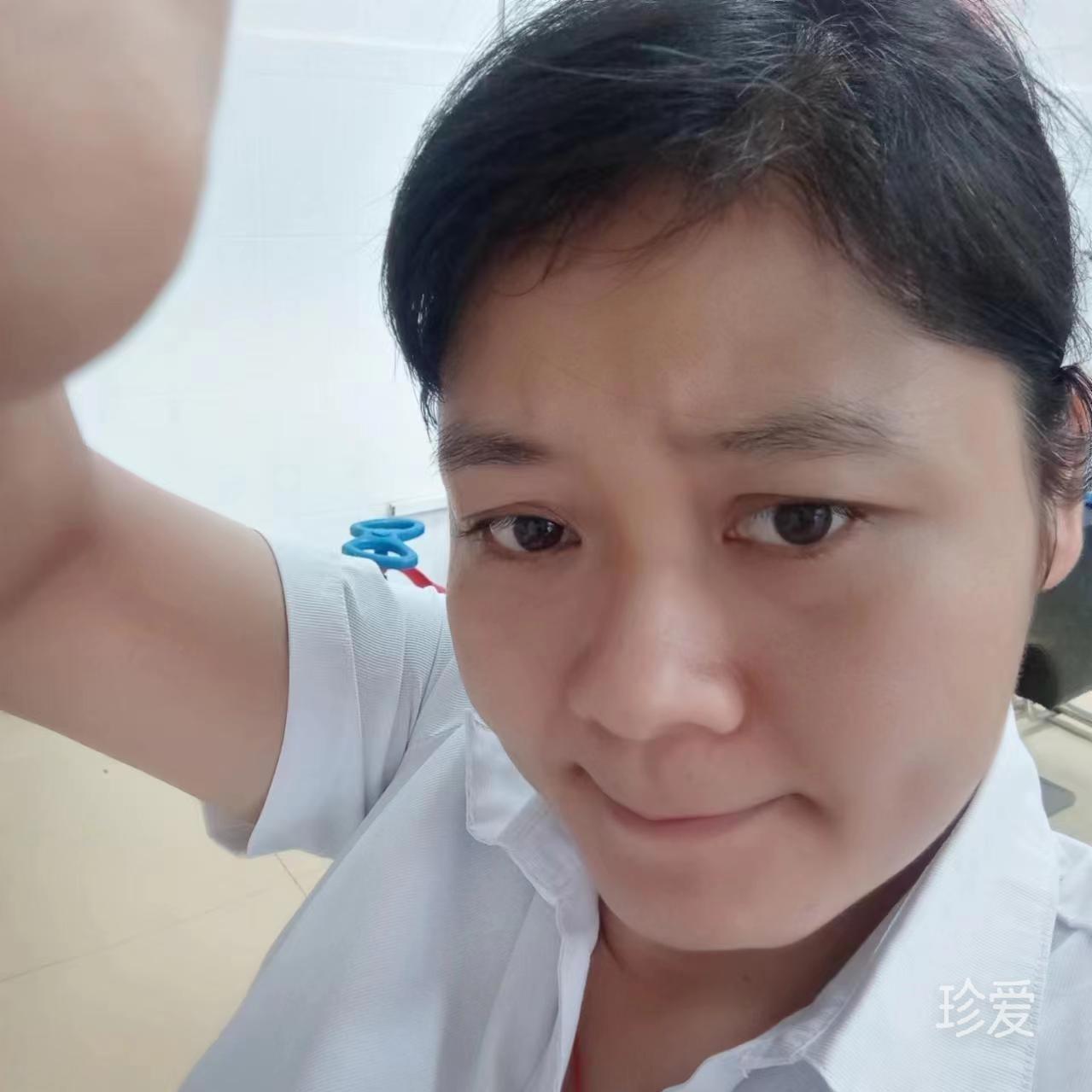 贵港的小贝贝