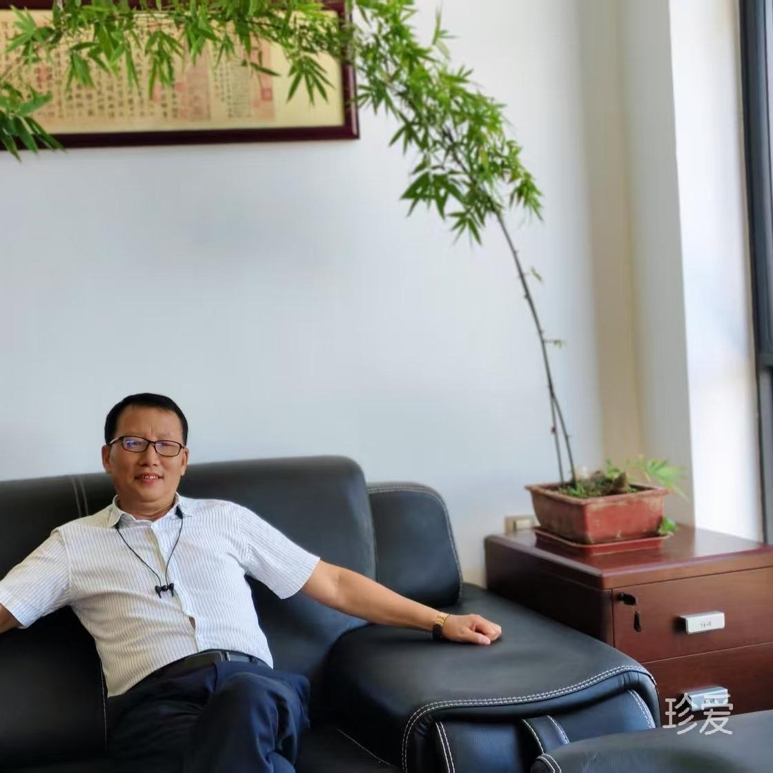 独在异乡为异客