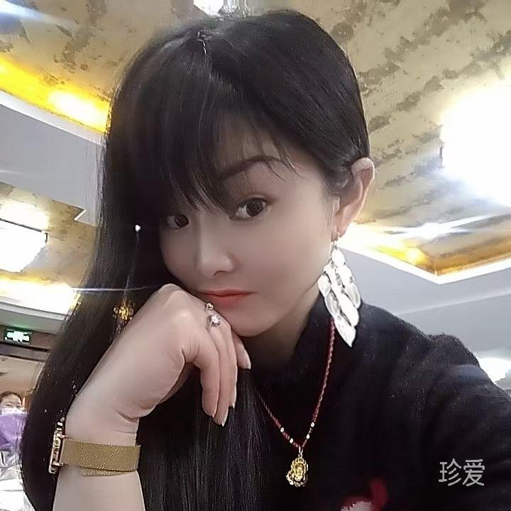柒柒