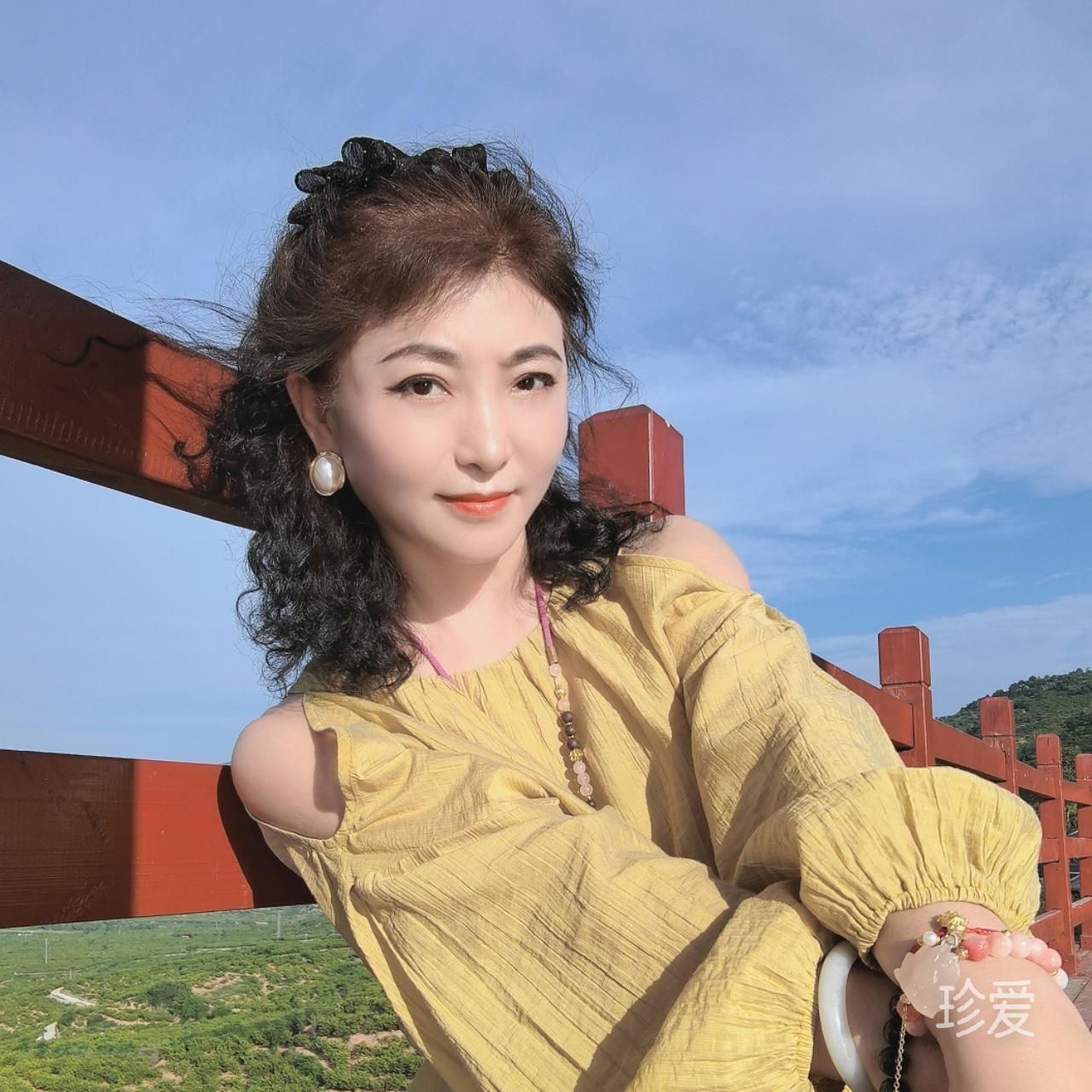 月儿叮当