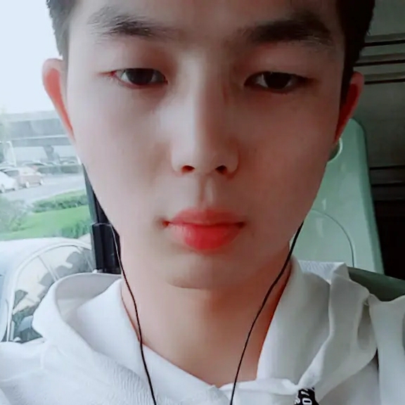 背著書包的小書童