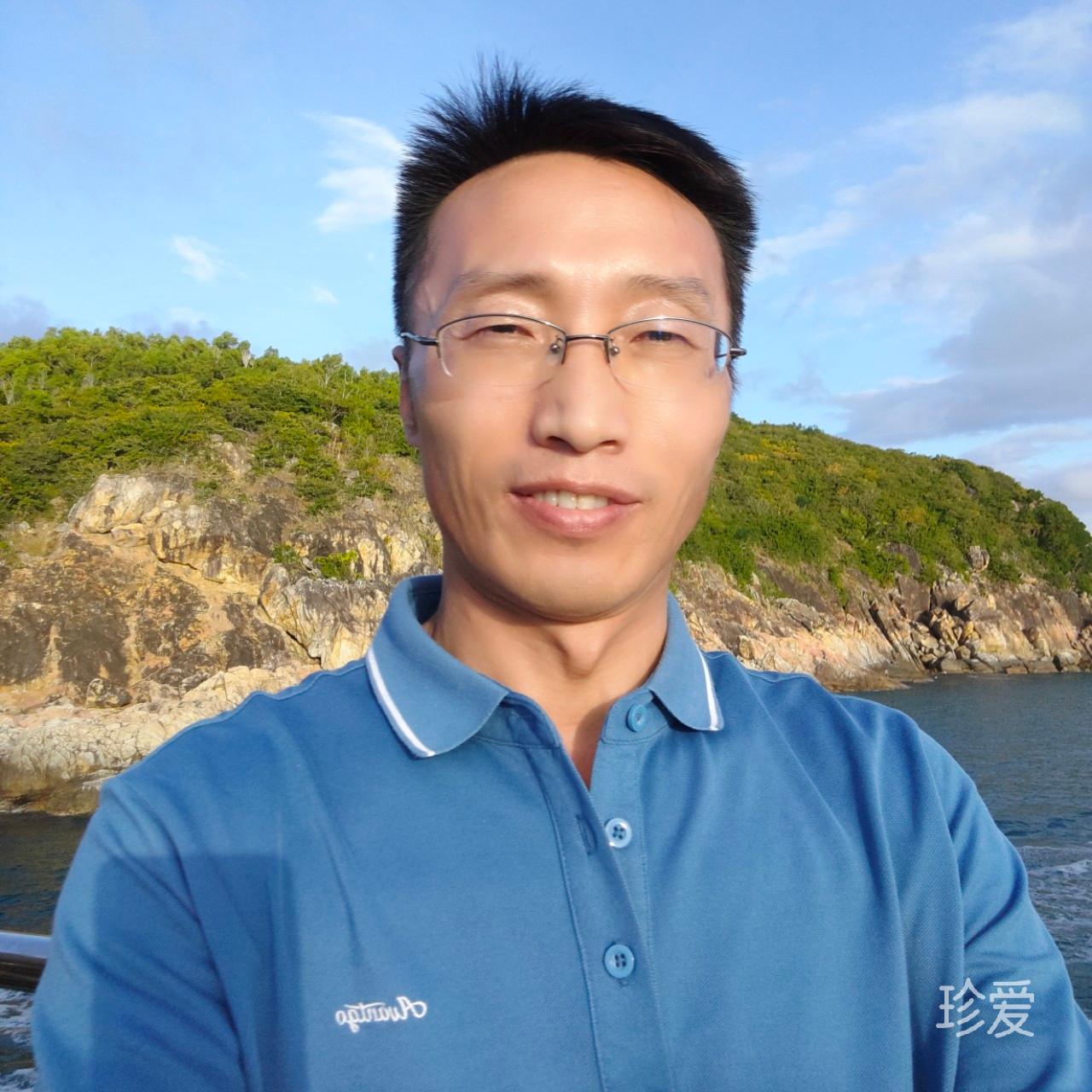 潇洒笑笑年年少