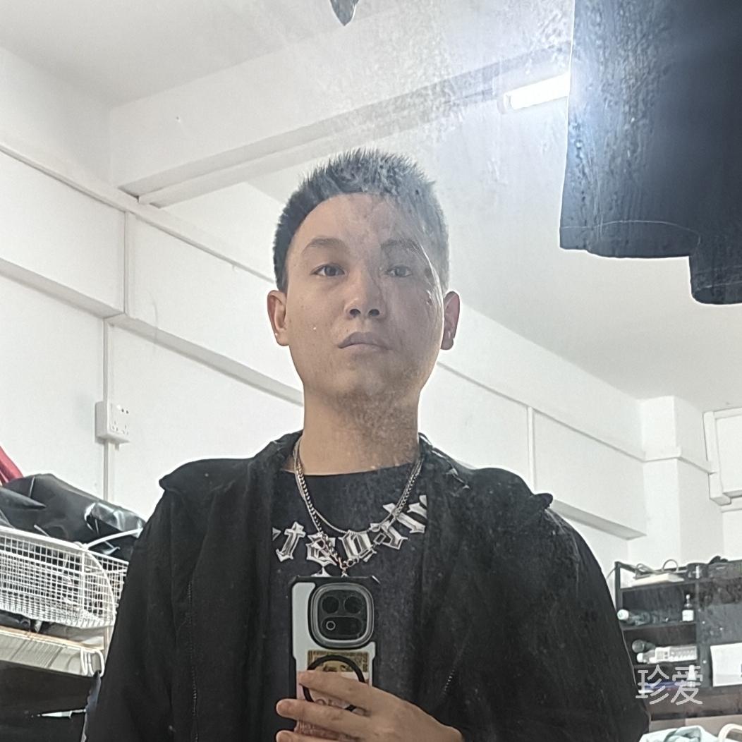 男人小白