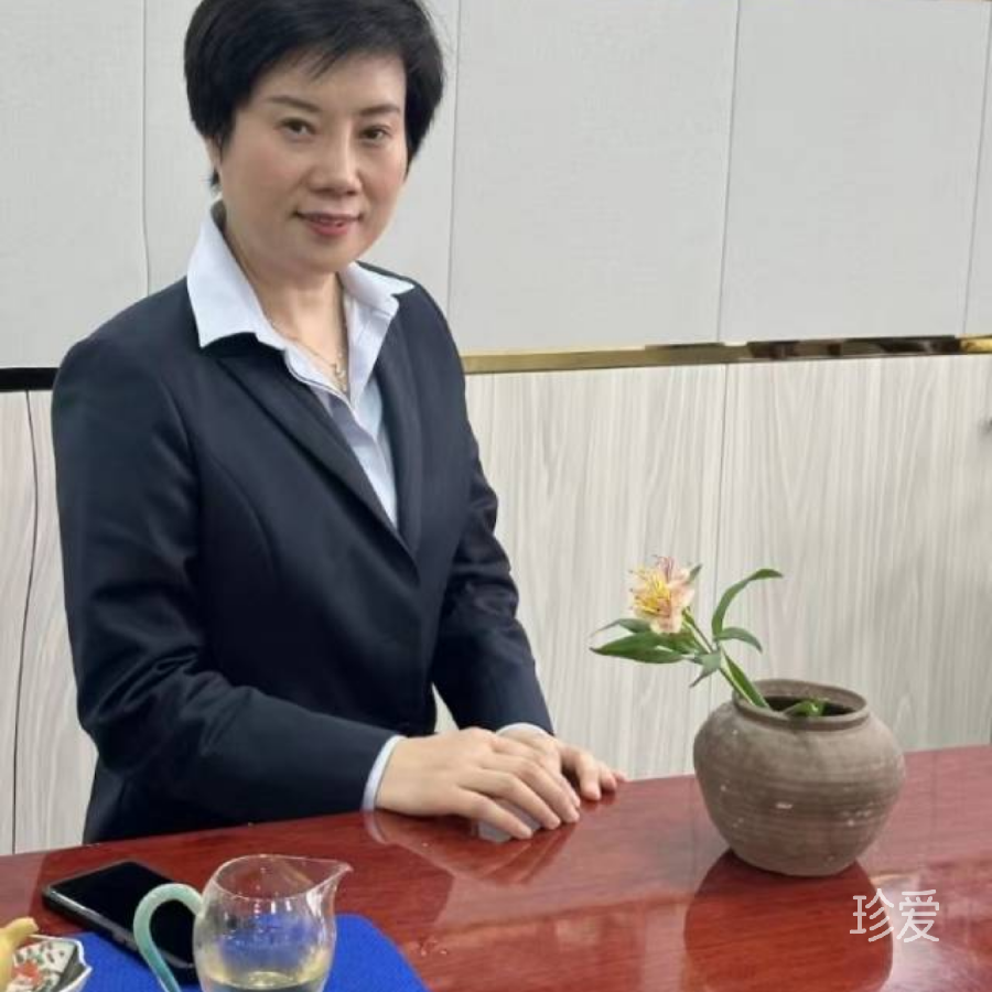 花開(kāi)向陽(yáng)