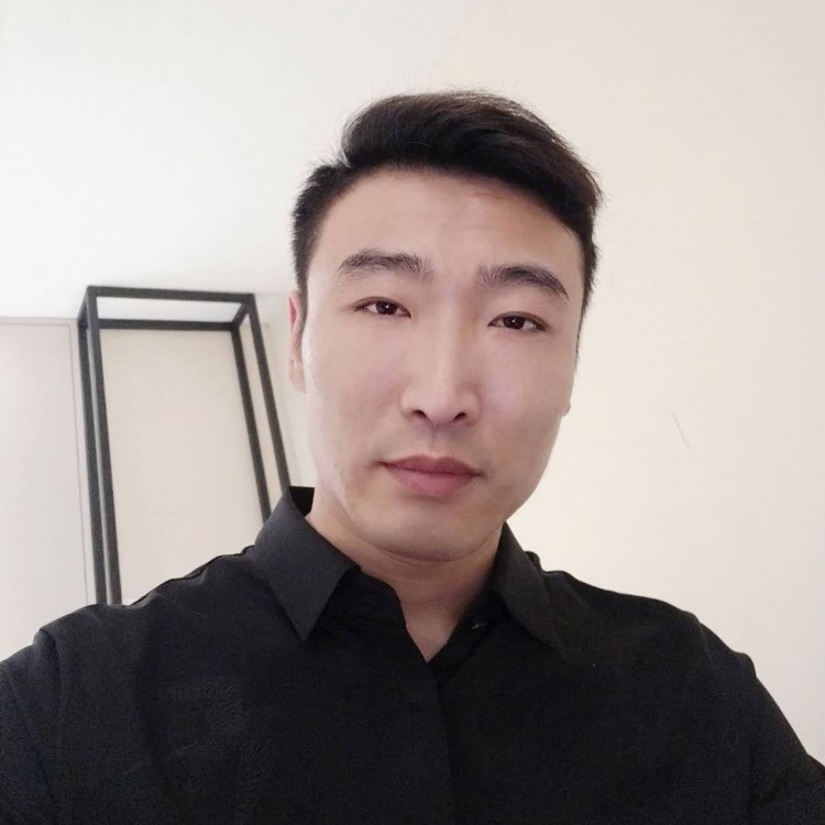 只爱我女人谢迎新