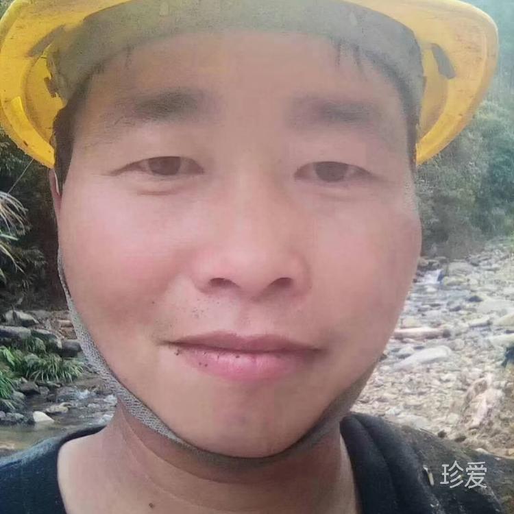 在工廠的農(nóng)場主