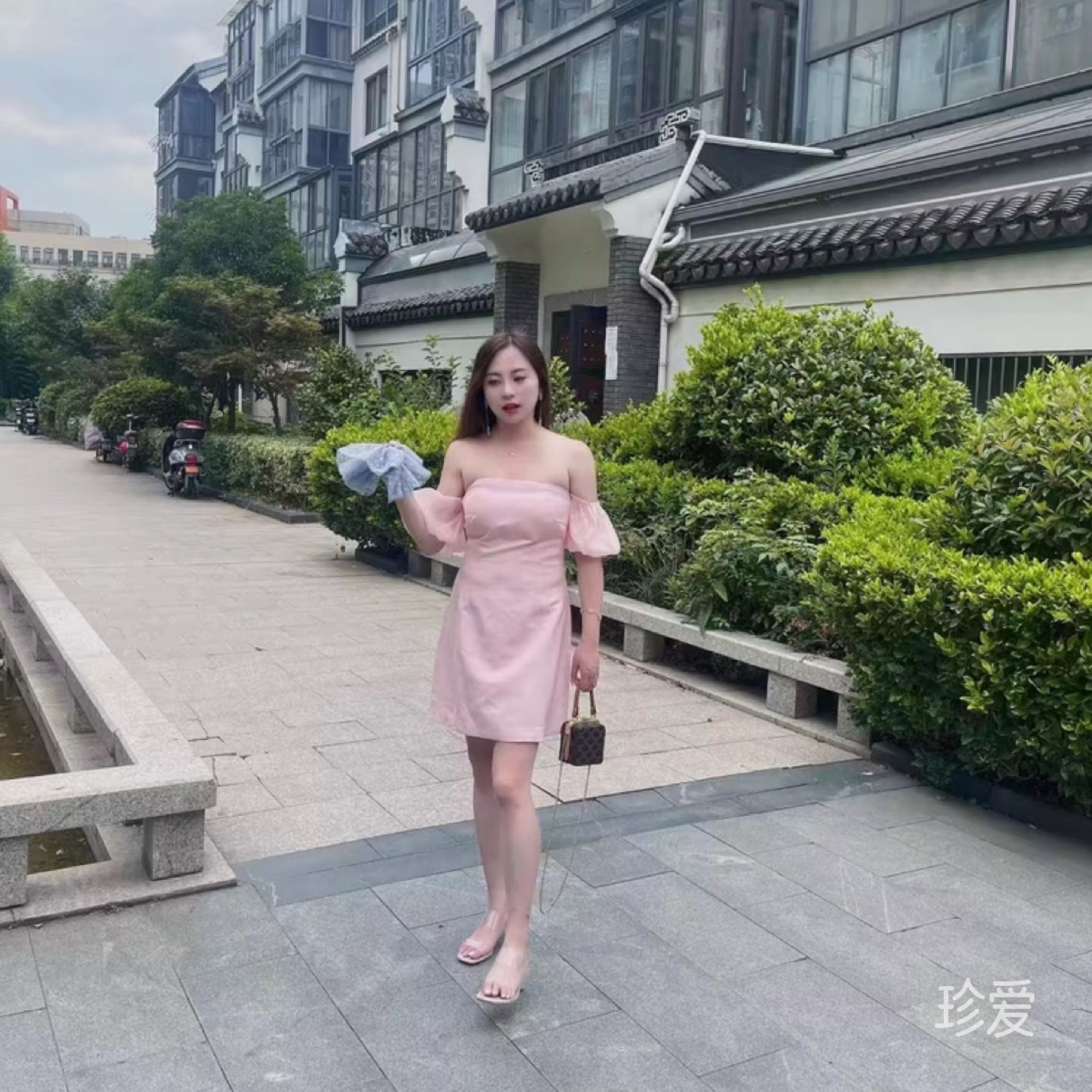 Vera瑶瑶