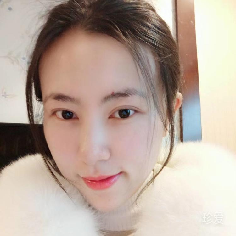 瓚嘉嘉