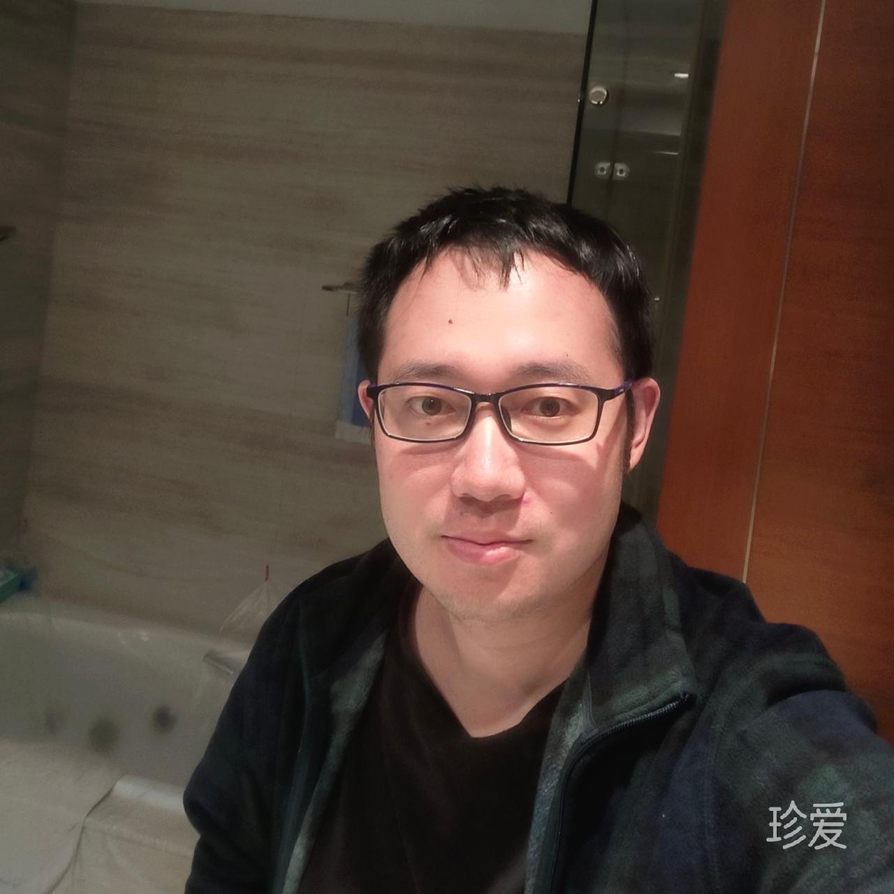 当爱渗透了地面