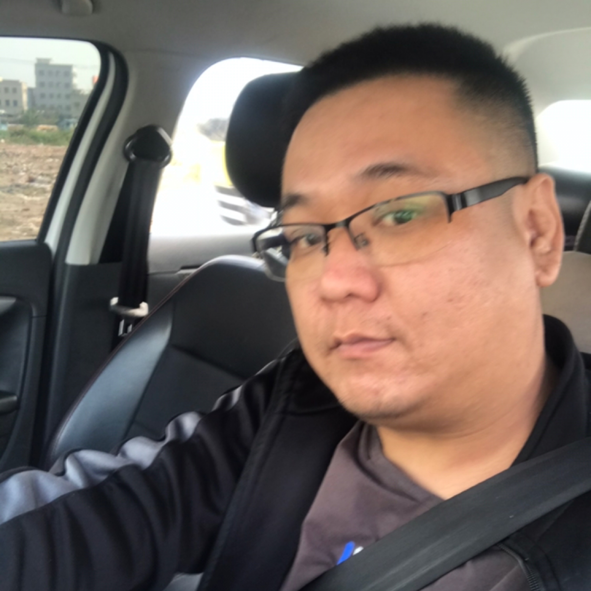 一半清醒一半醉