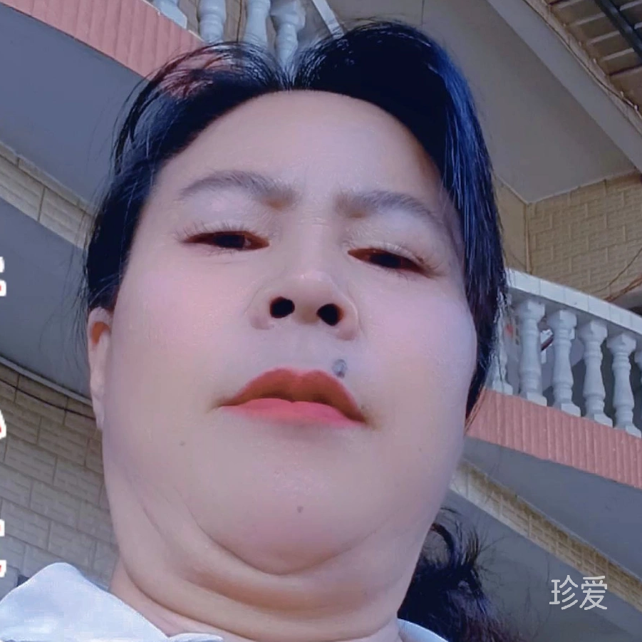 一杯黑茶