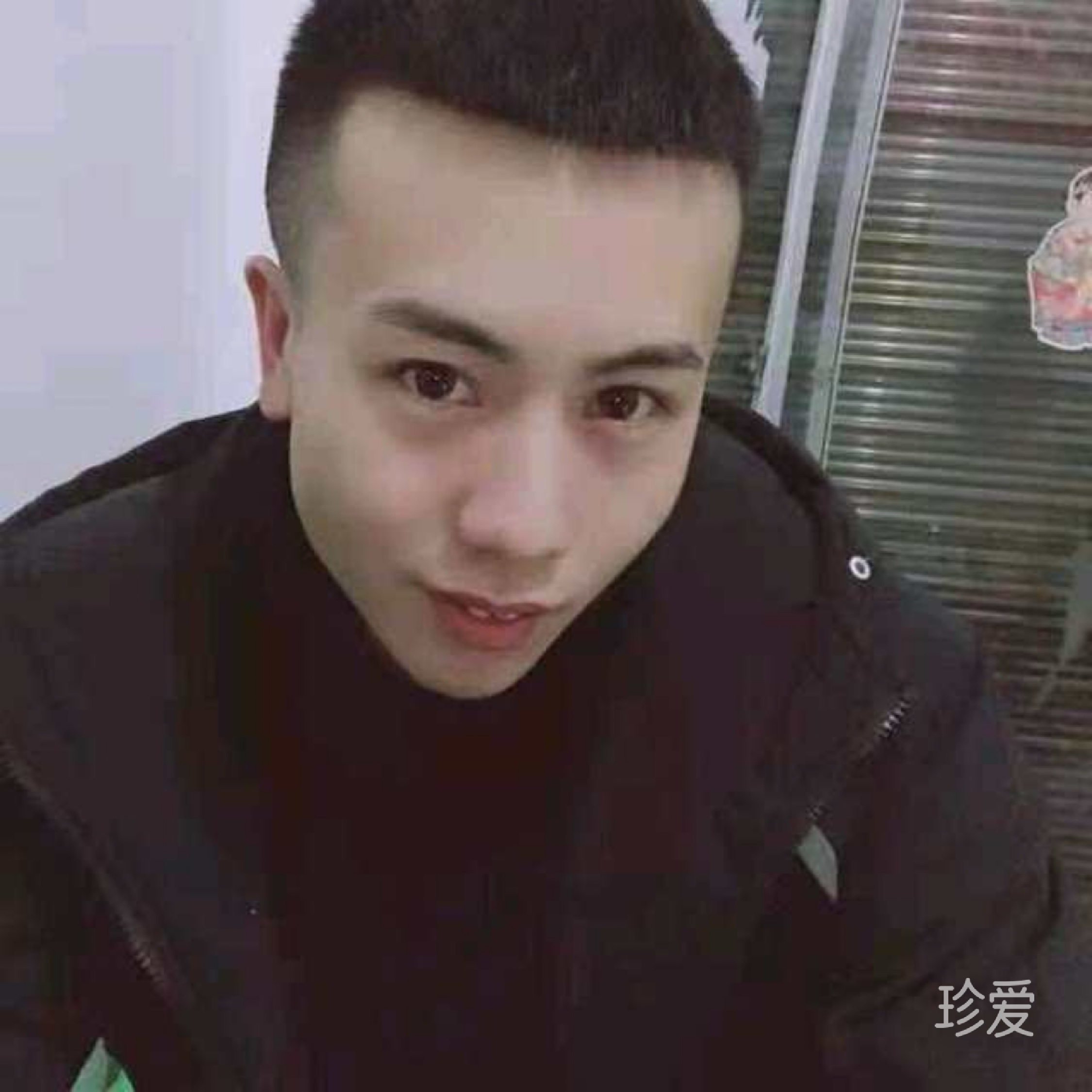 夜半魅影