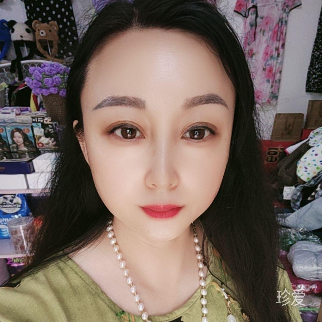*孤芳自赏*