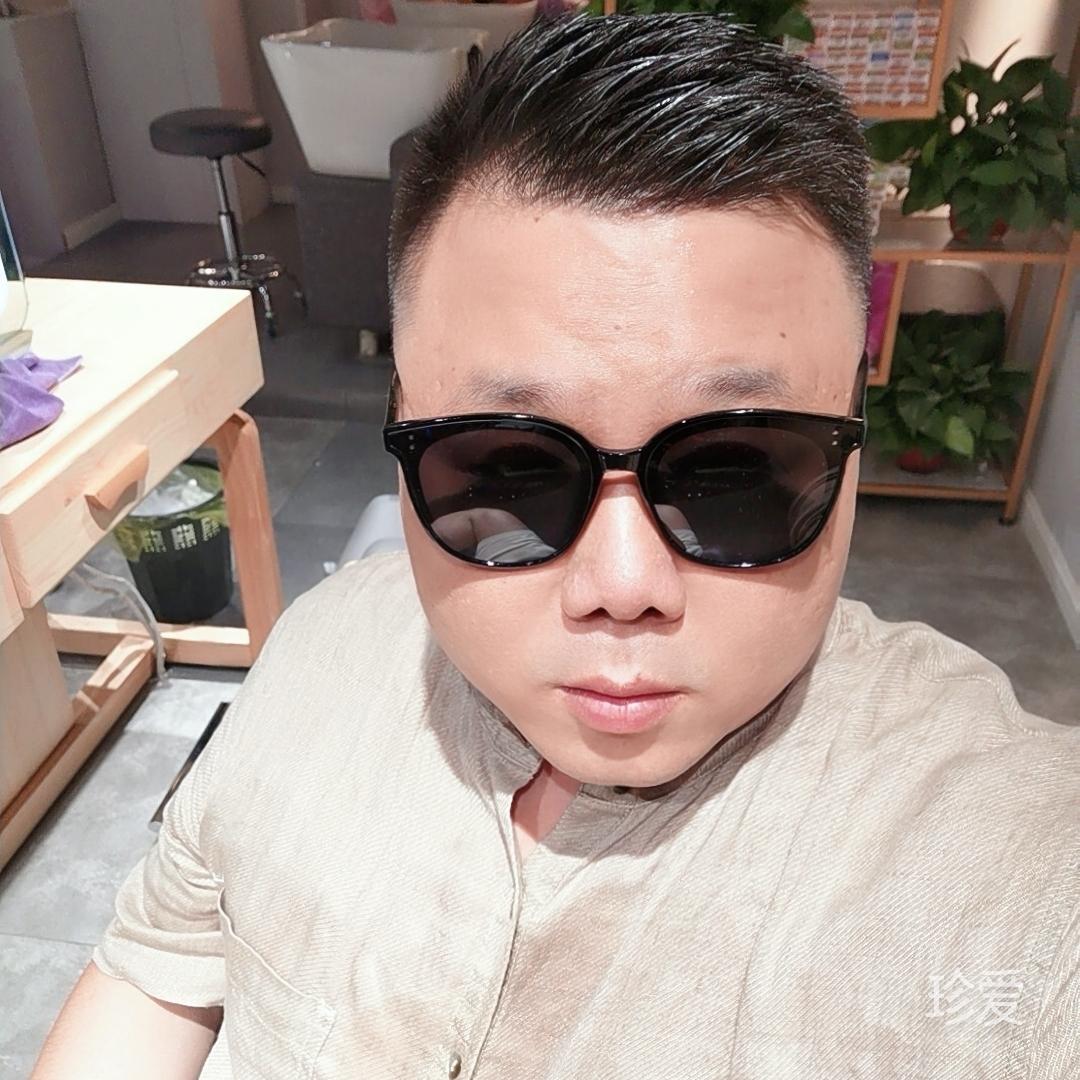 佐晨