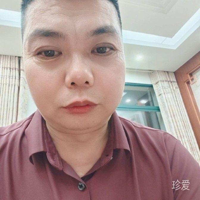 亚飞