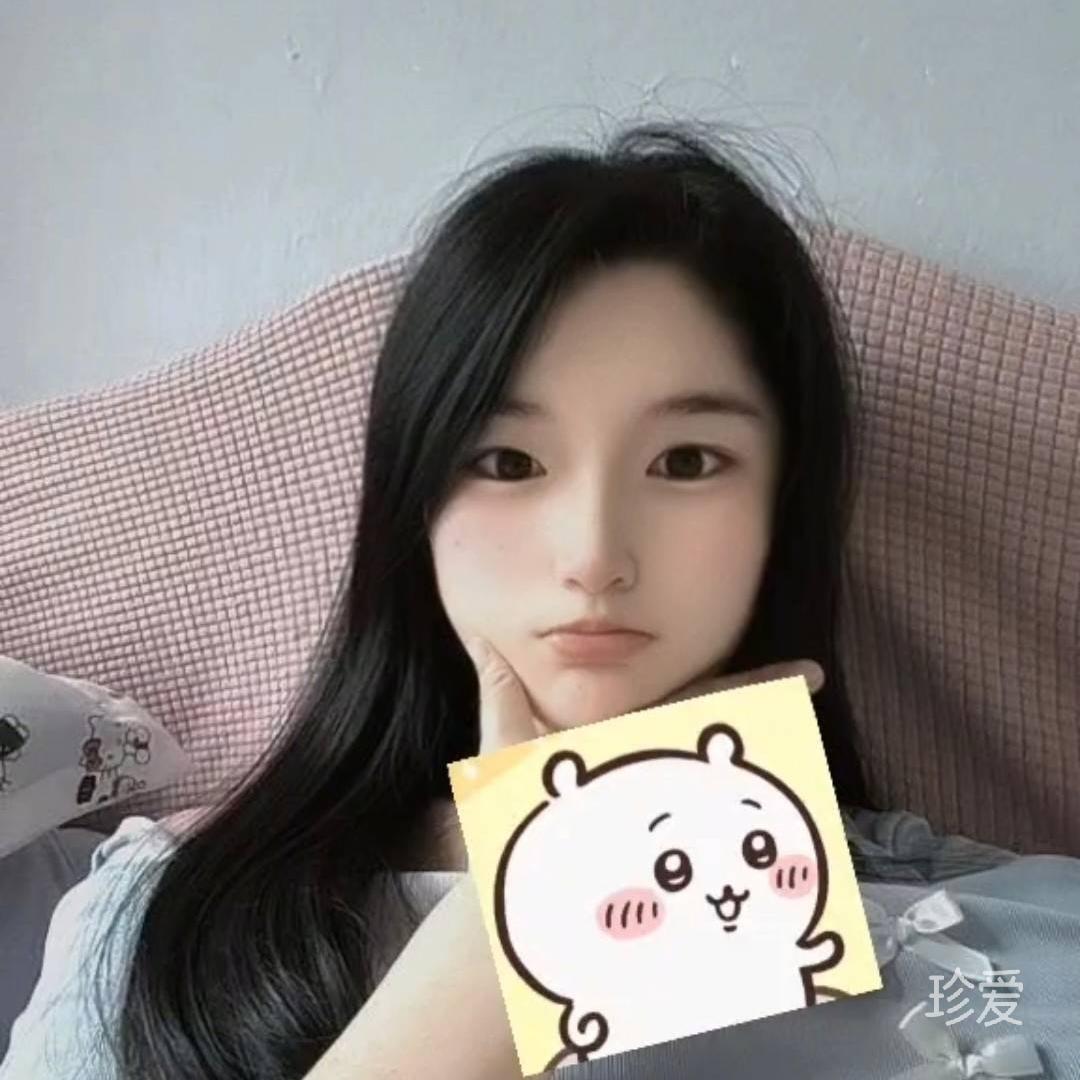 是七七呀