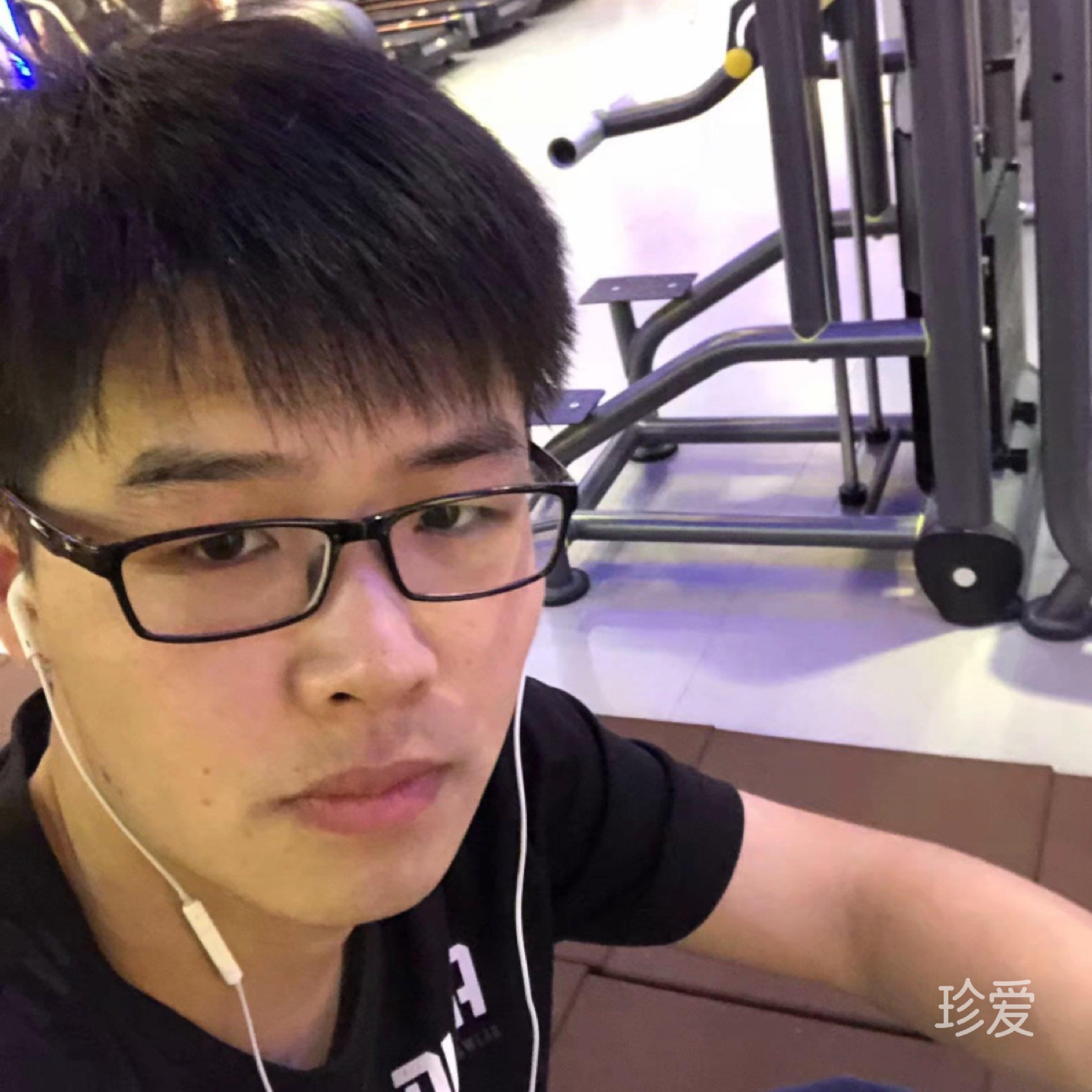 吃個(gè)橘子吧