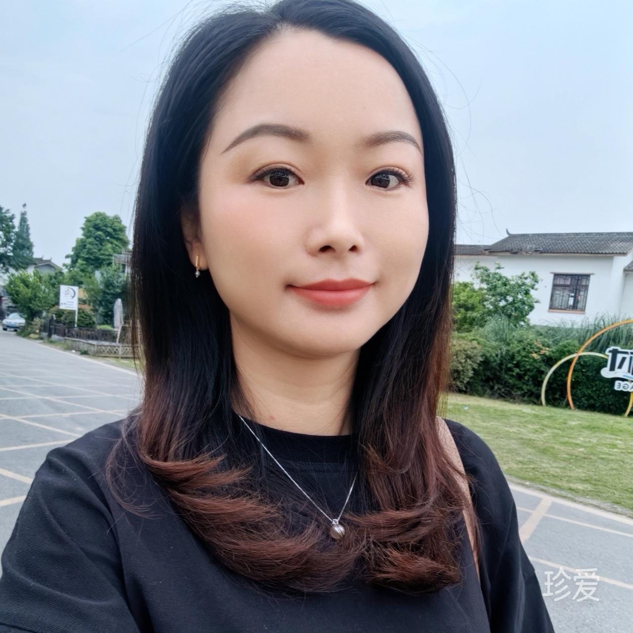 小莉