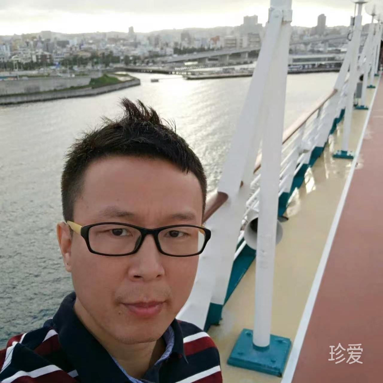 天在水