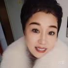 圍城外的女人