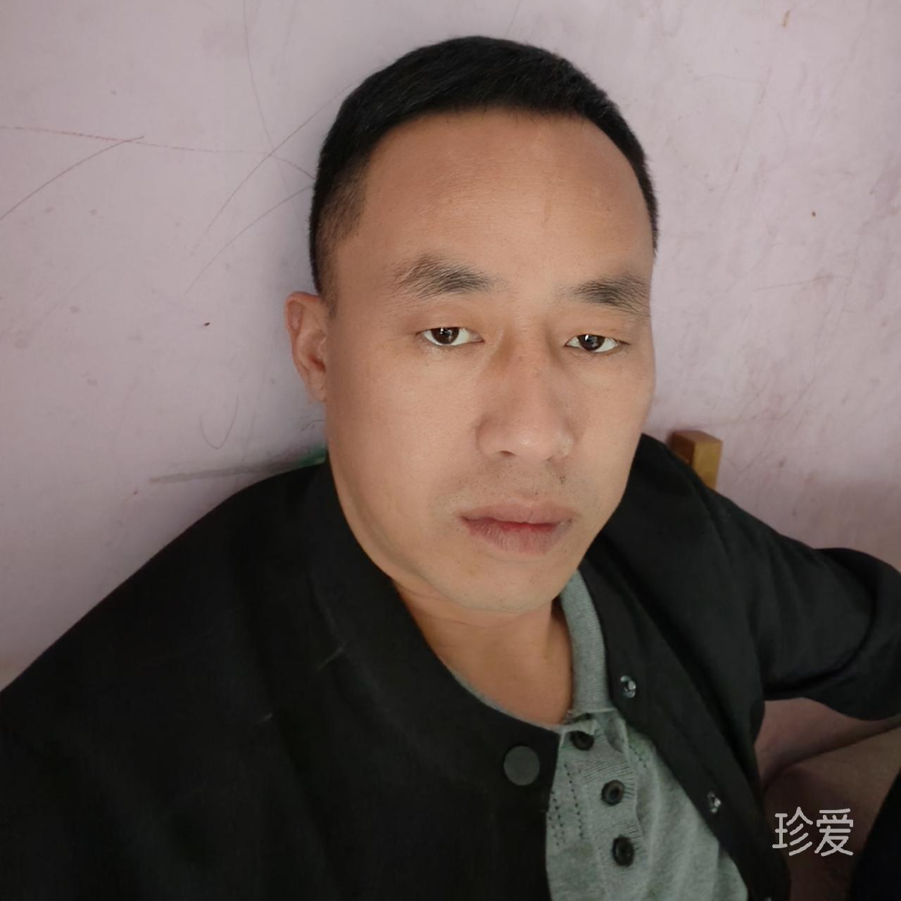 彩虹边的雨
