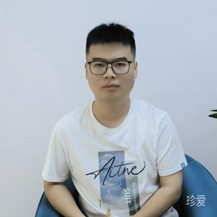 不会飞的余