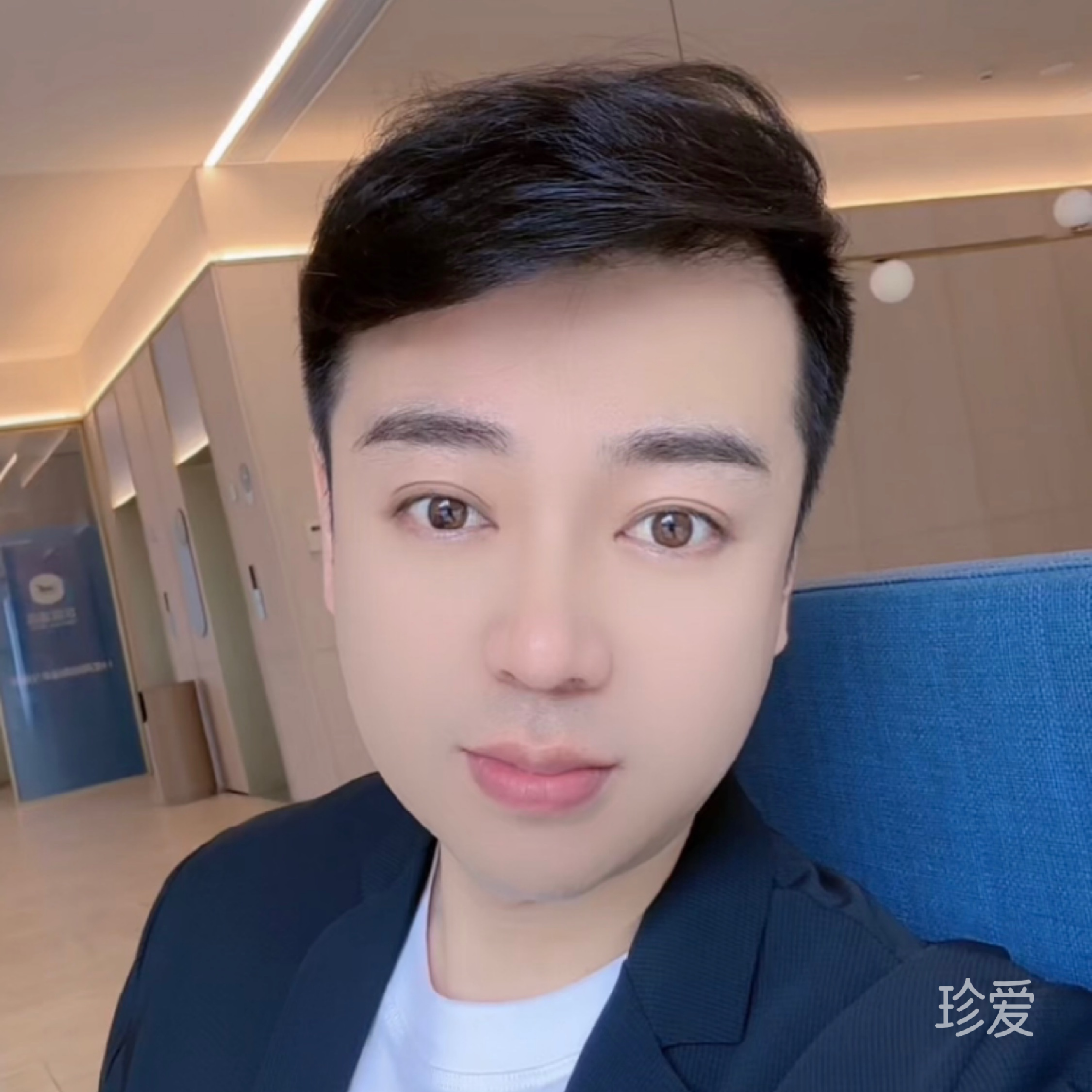 雨后丶阳光依旧灿
