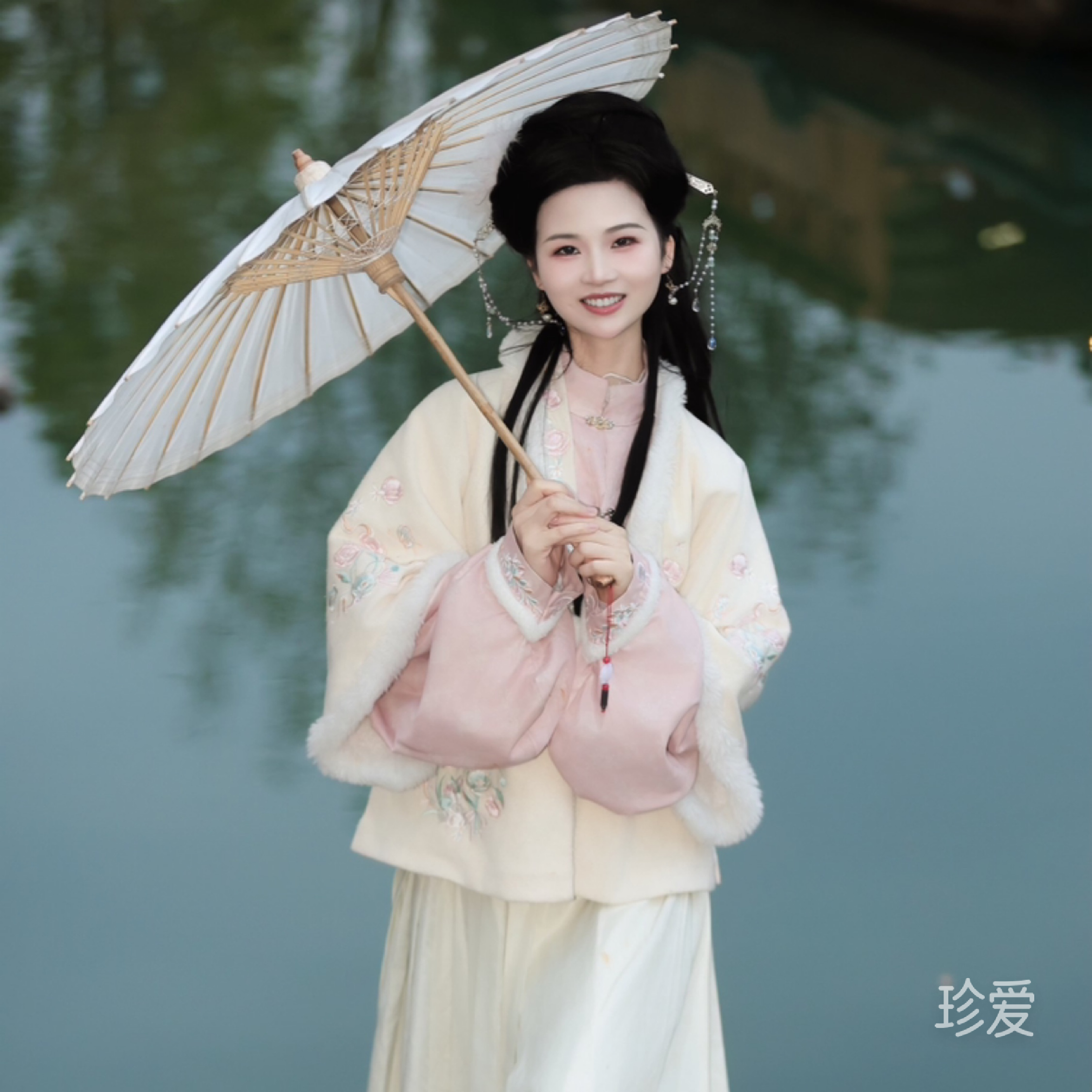 乐乐