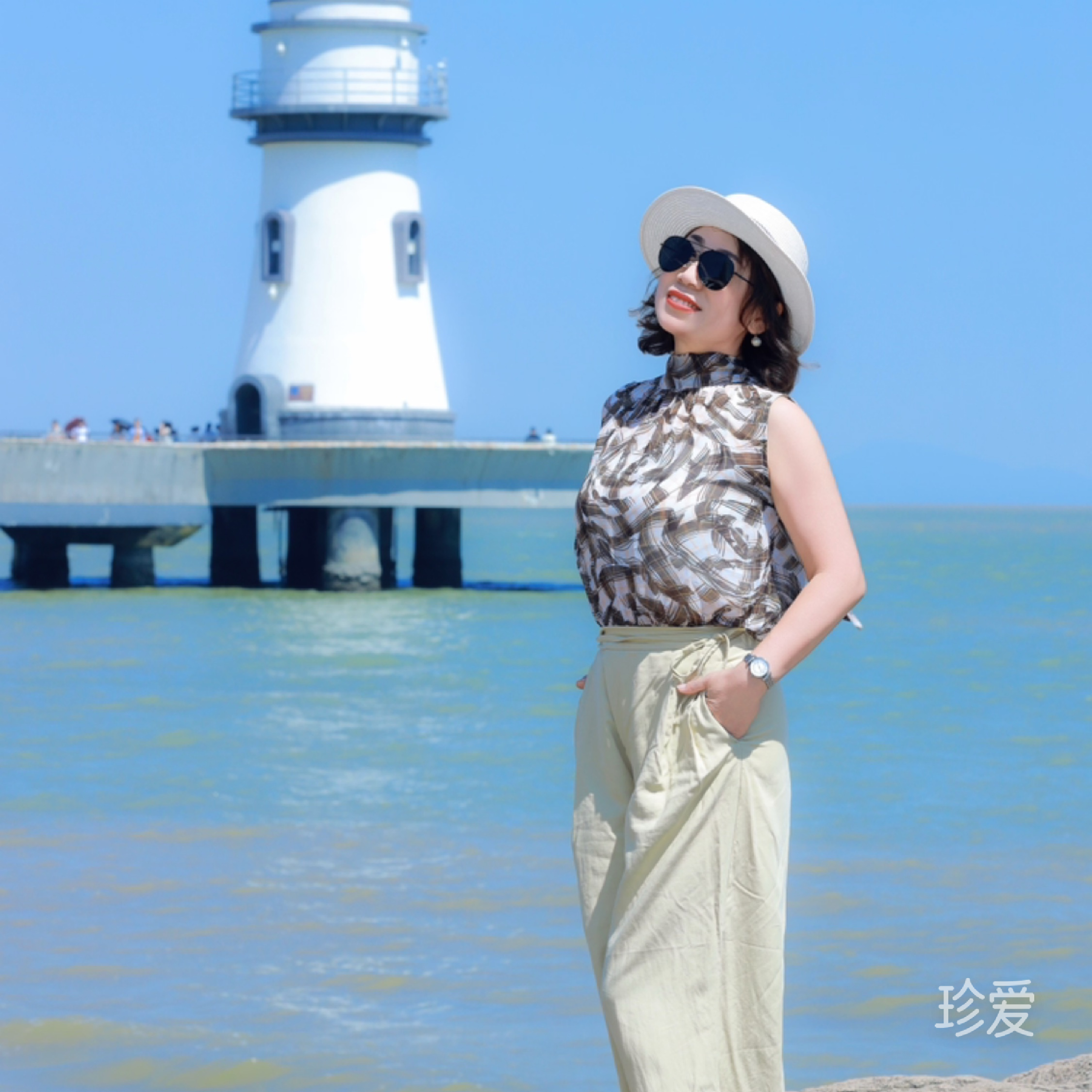 大海边上