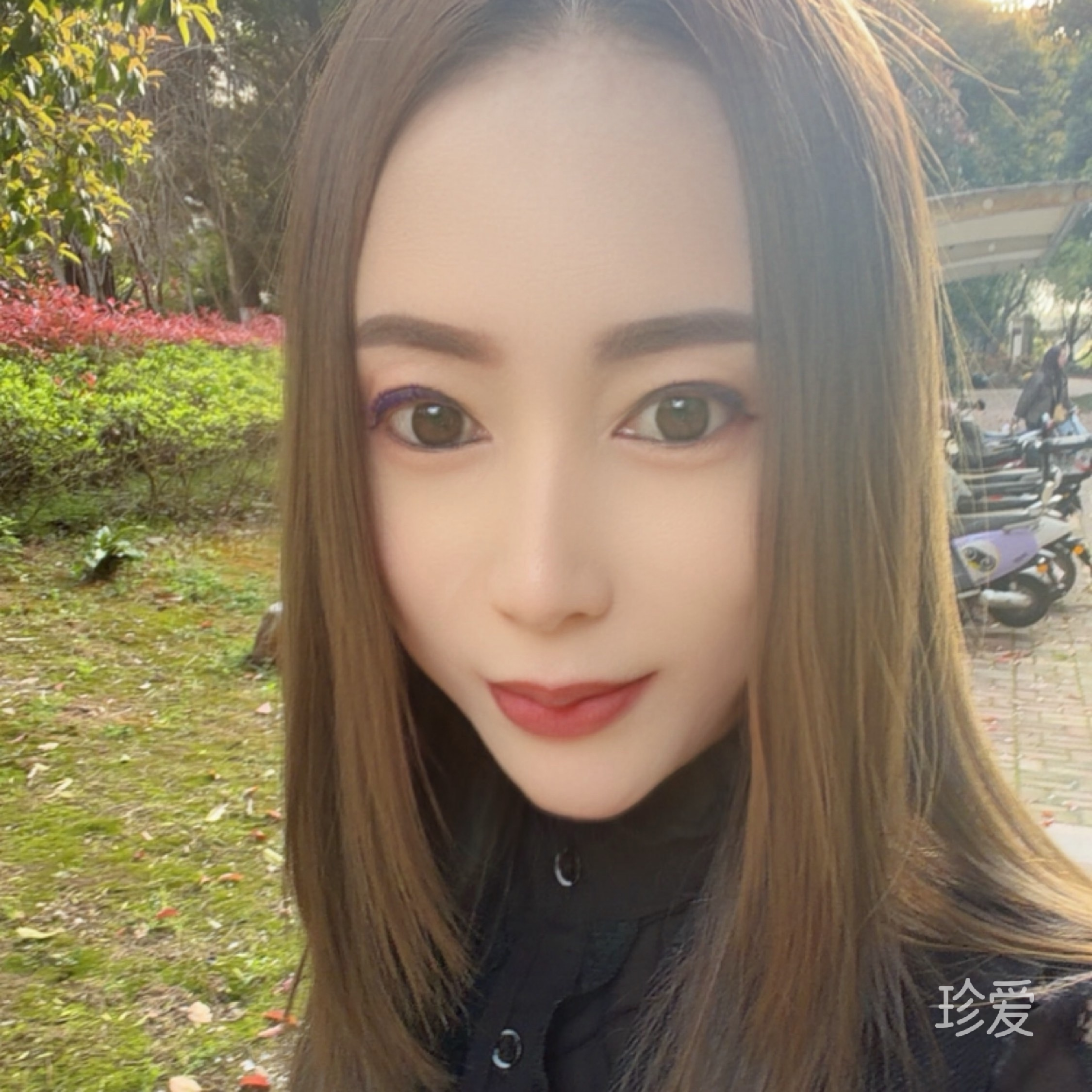 爱吃巧克力的妮妮