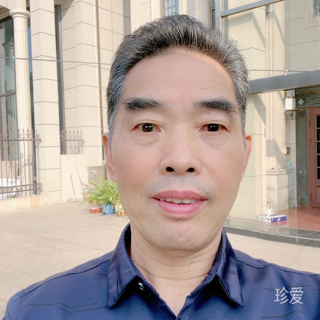 簡(jiǎn)單的男人