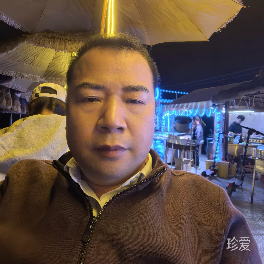 月若无恨月常圆