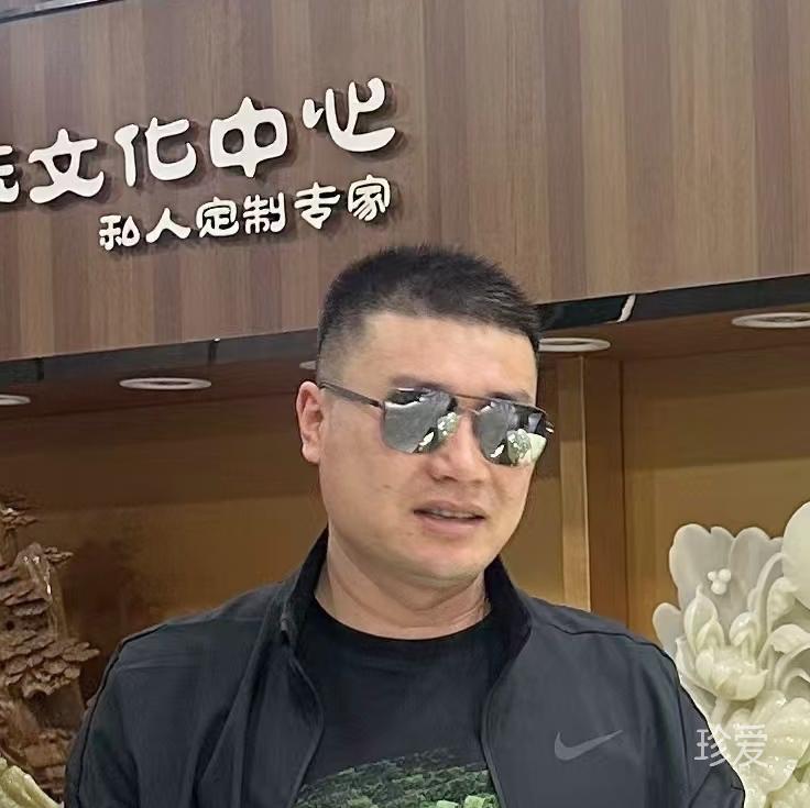阿伟
