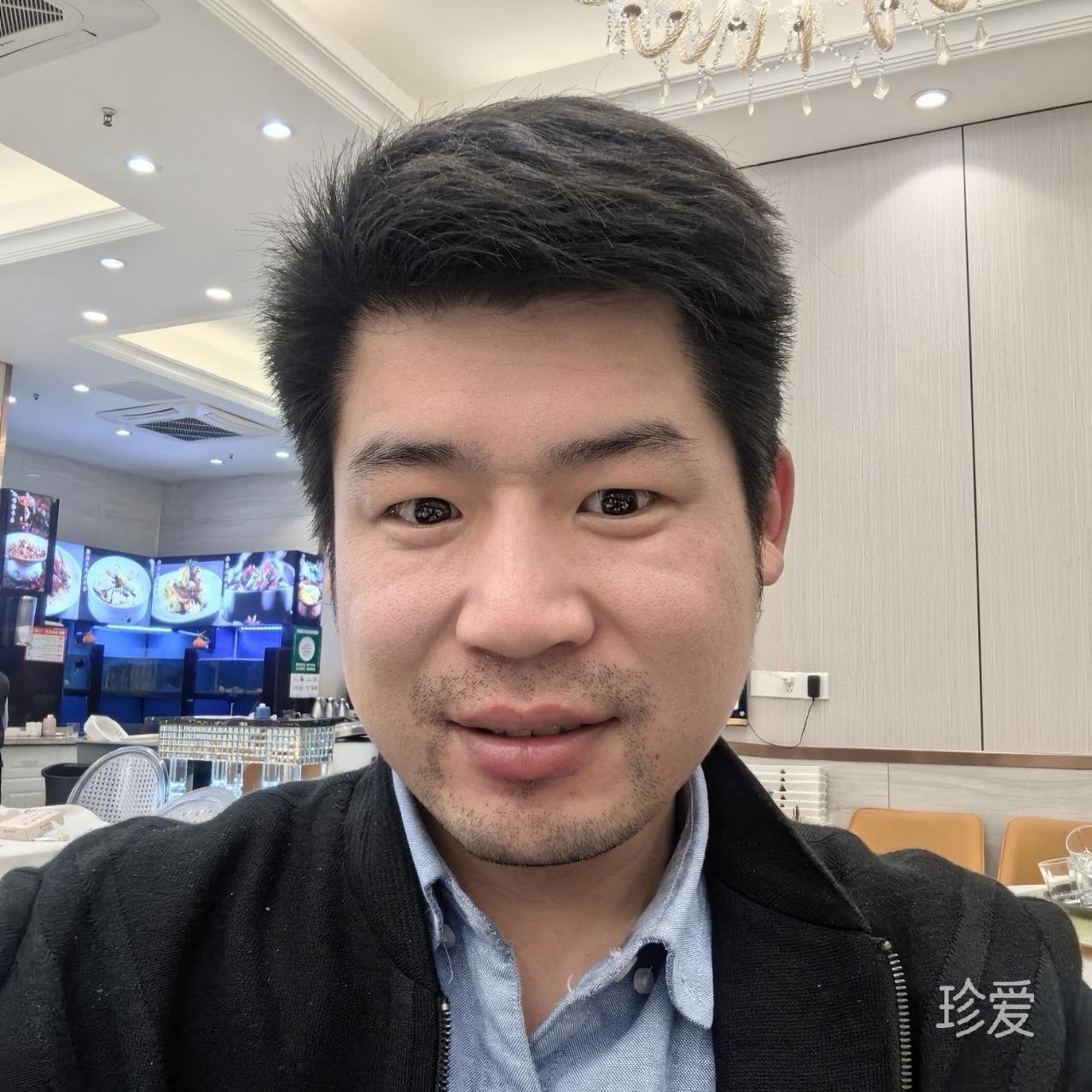 孤独的木船